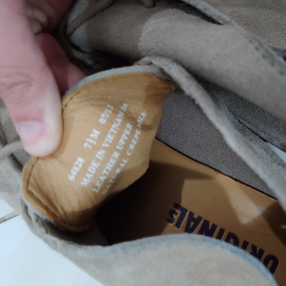 Clarks suede boots - Picture 3 of 3